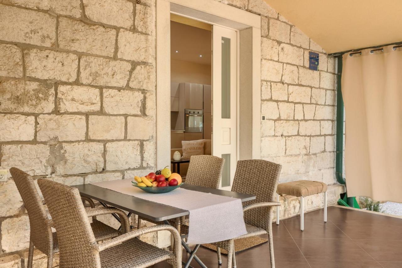 Casa Parenzana Apartment Porec Exterior photo